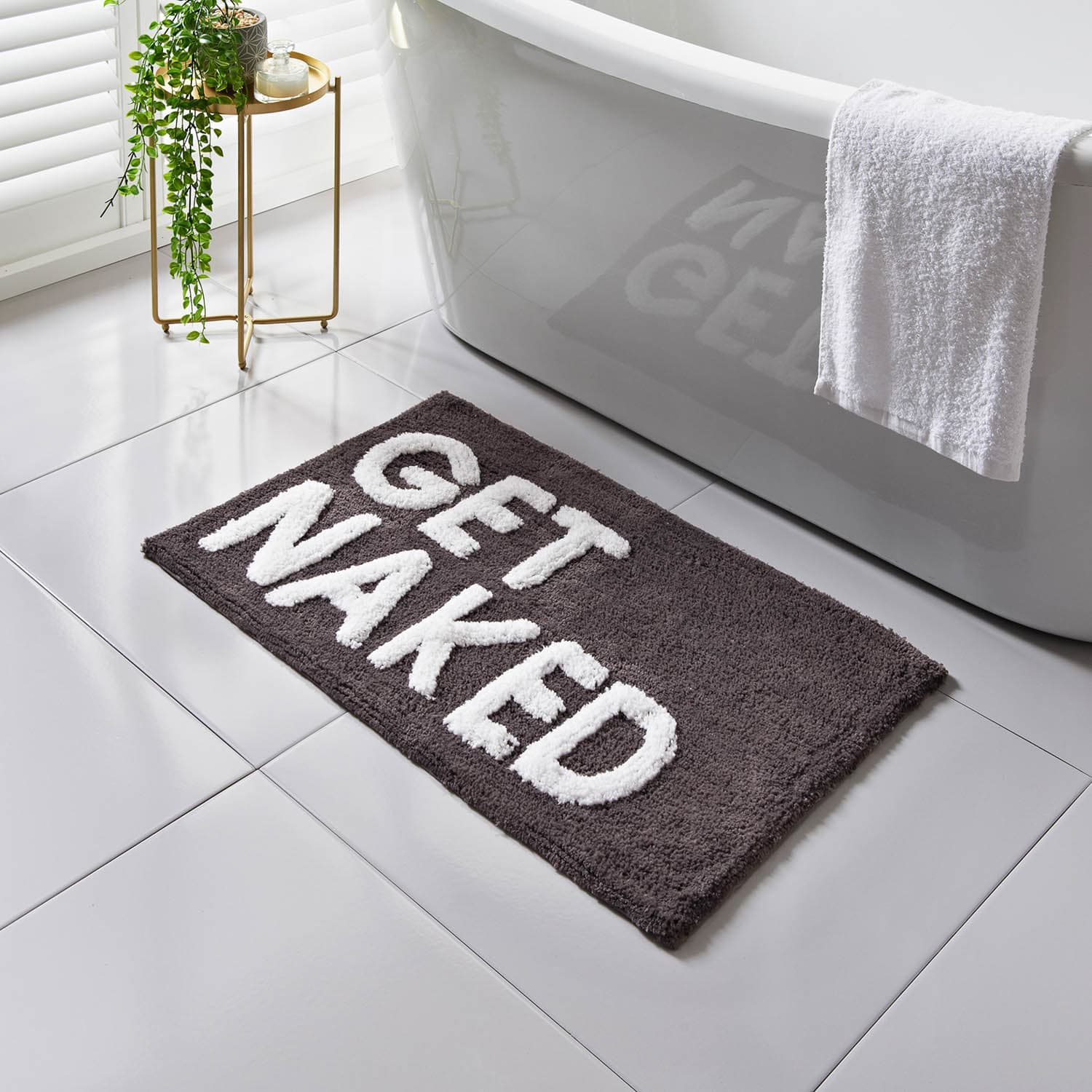 Get Naked Tufted Bath Mat - Black